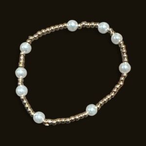 Elegant Gold and White Beaded Bracelet